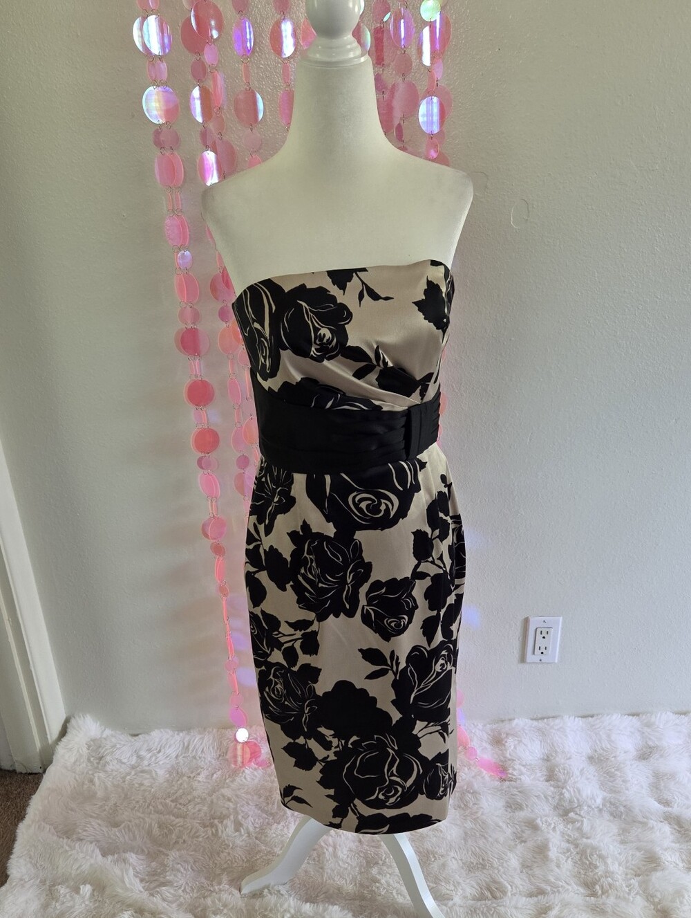 White House Black Market Black Floral Strapless Sheath on Cream